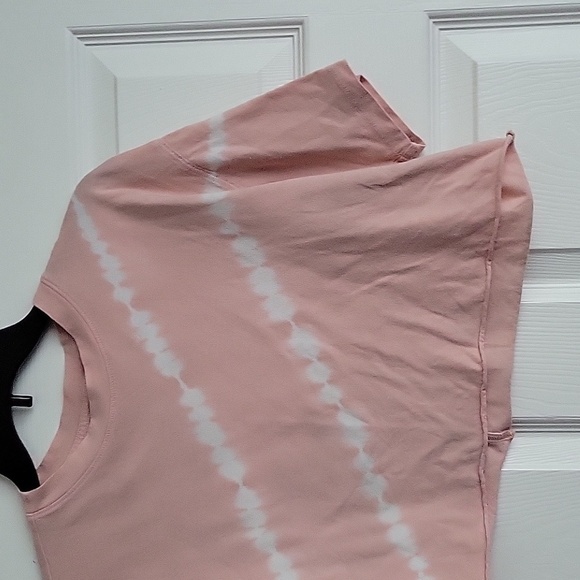 Flirtitude Active Crop Top - Picture 3 of 10